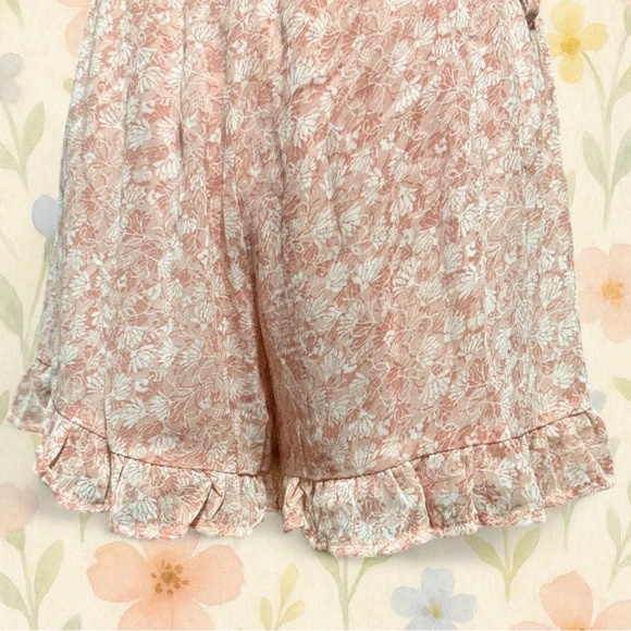 Row A Pink Floral Romper Ruffle Hem Adjustable Straps Size M - Picture 6 of 7